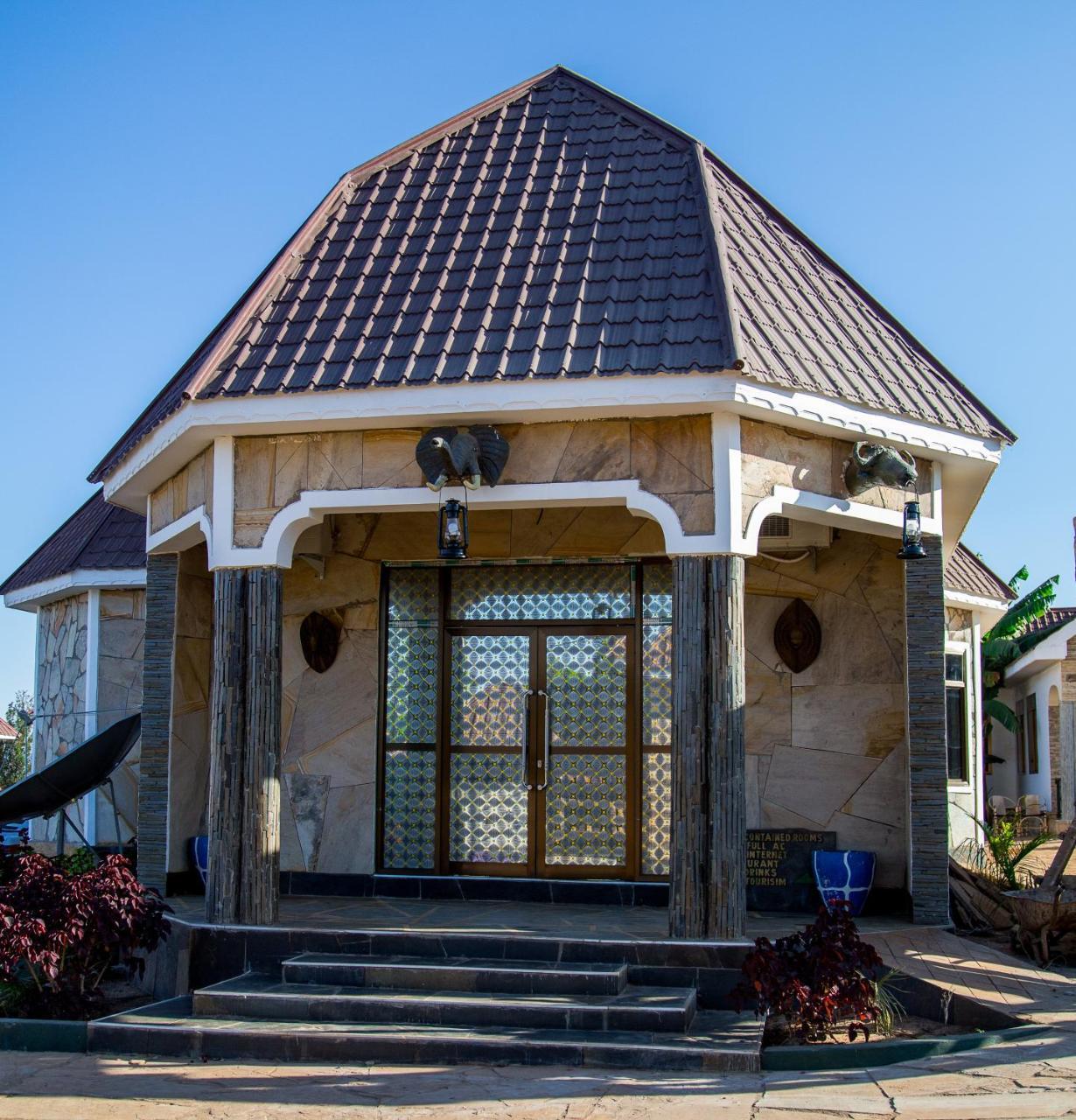 Asmorein Hotel Babati Luaran gambar